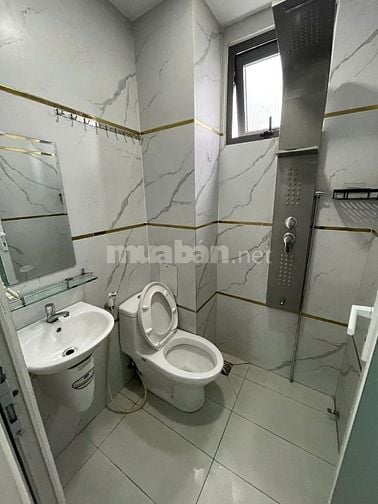 Nhà đúc 4 tấm, hẻm xe hơi đường Ao Đôi