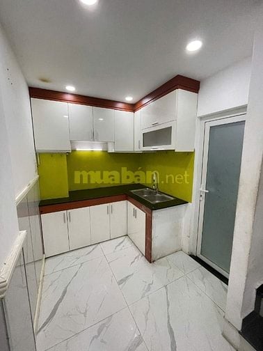 Nhà đúc 4 tấm, hẻm xe hơi đường Ao Đôi