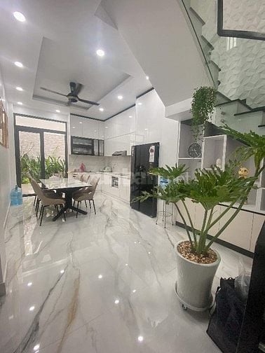 Nhà mới 4 tầng, hẻm 4m xe hơi, 60m2 (3.8x16m) Nơ Trang Long Bình Thạnh