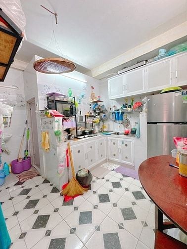 MẶT TIỀN ĐƯỜNG SỐ 6M CÓ LỀ KHU VIP BÌNH PHÚ QUẬN 6 - 44M2 4 TẦNG