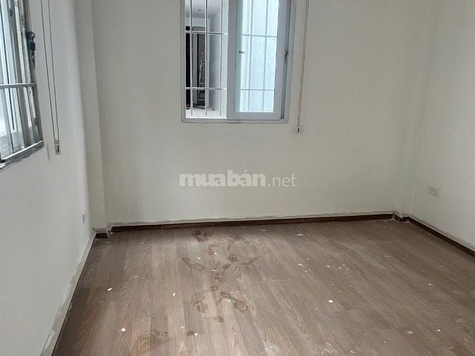 Chính chủ cần bán nhà phố Vương Thừa Vũ, Hà Nội, 50 m2x 4 tầng