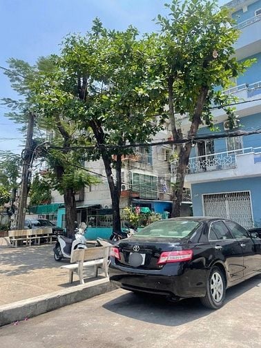 Cần bán nhà ngay trung tâm đường Trần Não Quận 2 - TP Thủ Đức