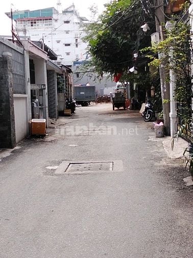 Nhà 6,5 x 6,5 đúc 1 lững 3 lầu hẻm 4,5m XH Quang Trung p10 gò vấp