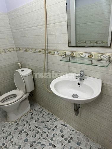 Cho thuê phòng trọ giá Sinh viên trong chợ đầu mối Bình Điền