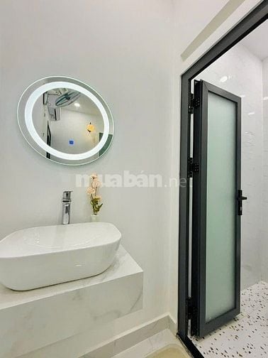 Tin sốt dẻo nhà nở hậu chốt giá 2ty070 - Ngay Đso 2, Gò Vấp