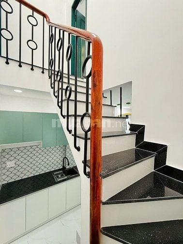 Tin sốt dẻo nhà nở hậu chốt giá 2ty070 - Ngay Đso 2, Gò Vấp