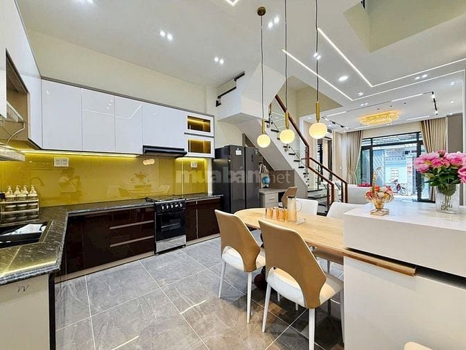Bán Nhà Phố Đẹp Đường Thống Nhất, Phường 16, Quận Gò vấp, Hồ chí Minh 