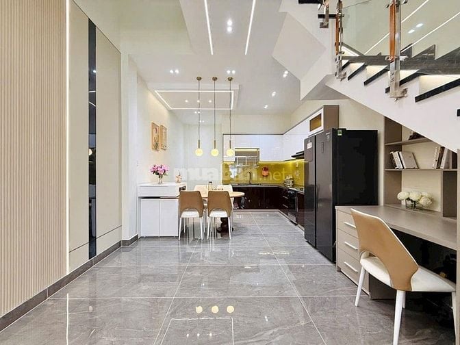 Bán Nhà Phố Đẹp Đường Thống Nhất, Phường 16, Quận Gò vấp, Hồ chí Minh 