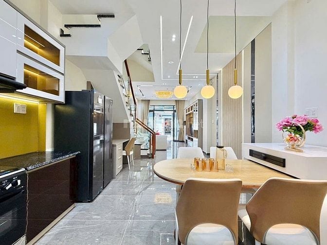 Bán Nhà Phố Đẹp Đường Thống Nhất, Phường 16, Quận Gò vấp, Hồ chí Minh 