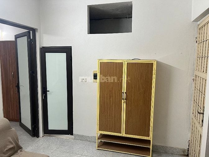 Mình có căn hộ ccmini ở Nguyễn Khánh Toàn Cầu giấy, tầng 4 thang bộ 45