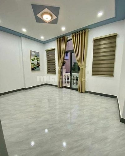 Chính chủ kẹt vốn bán nhà Phạm Văn Hai,P3,Q Tân Bình 60m2 giá 2tỷ980 