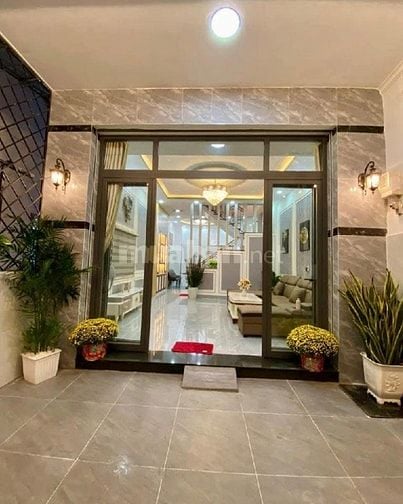 Chính chủ kẹt vốn bán nhà Phạm Văn Hai,P3,Q Tân Bình 60m2 giá 2tỷ980 