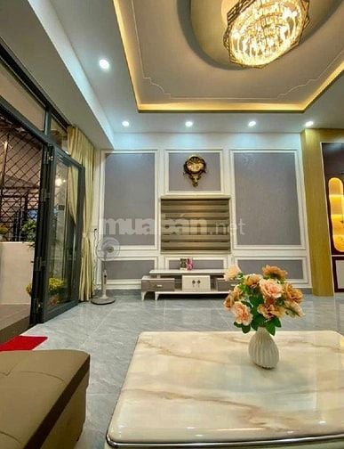 Chính chủ kẹt vốn bán nhà Phạm Văn Hai,P3,Q Tân Bình 60m2 giá 2tỷ980 