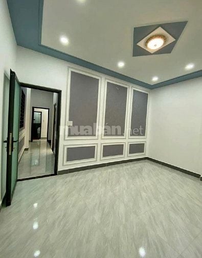 Chính chủ kẹt vốn bán nhà Phạm Văn Hai,P3,Q Tân Bình 60m2 giá 2tỷ980 
