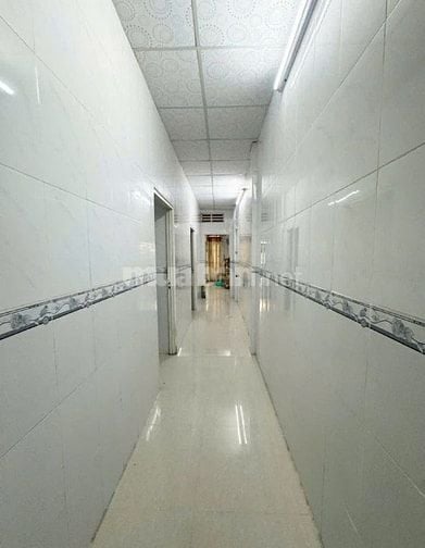cần bán căn nhà 55m2 cho thuê 4tr/tháng ở Hóc Môn giá 710 triệu