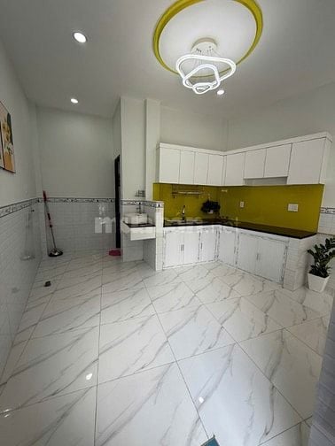 3,72tỷ ba đình P9Q8 8,5 x 3,6 nhà 1 lầu 2pn lớn nhà mới ở liền 