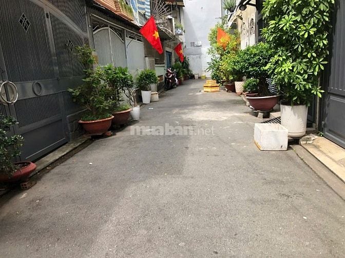 Giảm hơn 2 tỷ bán gấp nhà HXH Lê Văn Sỹ, P.1, Tân Bình. 6x13,5m, 80m2