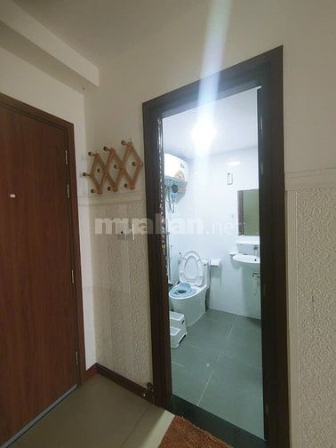 Chính chủ cần bán Căn hộ tầng 8 (60m2,2PN,2WC)-IRIS TOWER Thuận An