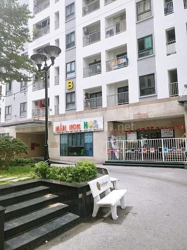 Chính chủ cần bán Căn hộ tầng 8 (60m2,2PN,2WC)-IRIS TOWER Thuận An