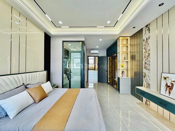 Nhà Nguyễn Đình Chính, Phú Nhuận dt 62m2. Có 5pn Giá 4ty450. Khu Vip