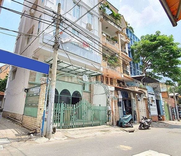 Bán nhà 2 mặt tiền Đinh Công Tráng, Q1, 6 tầng + sân thượng, 102m2