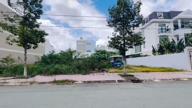 Đất biệt thự Bửu Long 12 tỷ 285m2 hướng Bắc khu song ngữ Lạc Hồng