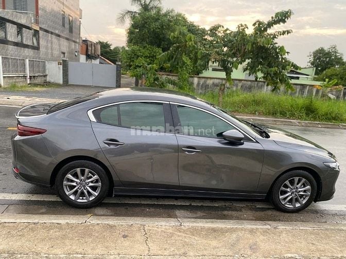 Bán xe Mazda 3 1.5 Luxury Đời Cuối 2022 xám titan
