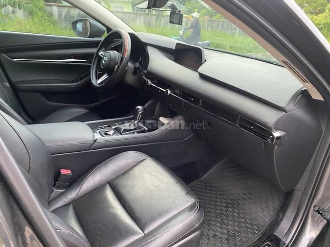 Bán xe Mazda 3 1.5 Luxury Đời Cuối 2022 xám titan