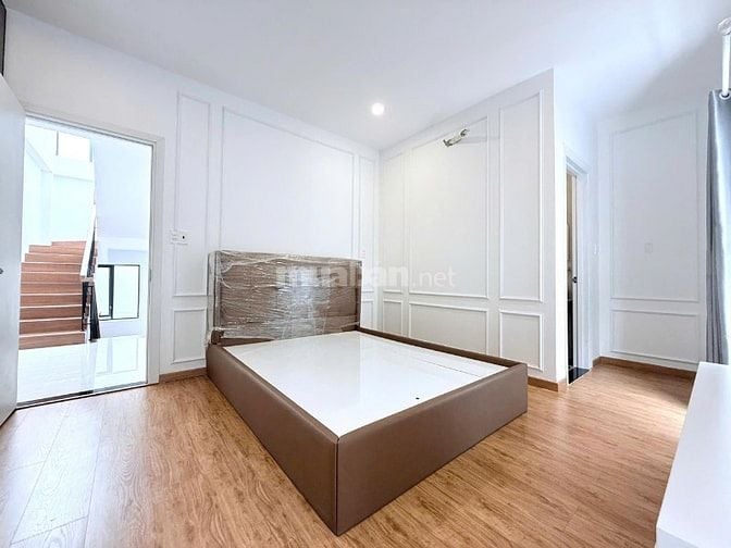 Giảm 300tr bán  nhanh nhà lý thường kiệt f8 Tân Bình 6x11 giá 8 ty500