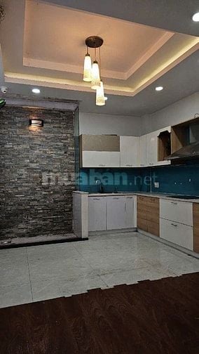 Cho thuê nhà 3 Lđường Lâm Văn Bền p.  Tân Hưng Quận 7. khu kinh doanh 