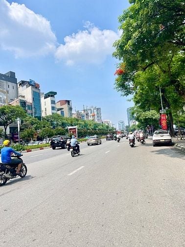 Chính Chủ Bán Nhà Mặt Phố Trần Duy Hưng 65m2 x5 Tầng 