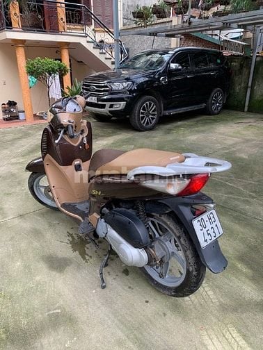 Bán xe SH150i nhập Ý màu cafe đời 2008 