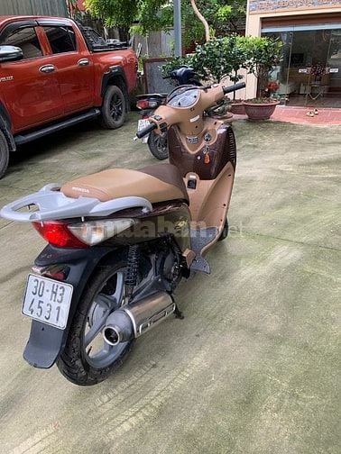 Bán xe SH150i nhập Ý màu cafe đời 2008 