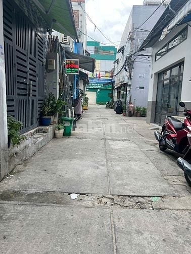 Bình Tân - Cho thuê nhà Nguyên Căn  - Giá 7.5tr