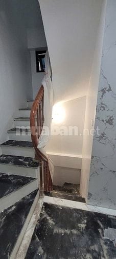 BÁN NHÀ MỚI ĐẸP PHỐ ĐỘI NHÂN DT 41M X 7 TẦNG THANG MÁY Ô TÔ  19.6 TỶ