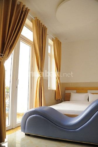 Bán khách sạn tự vận hành tại Nguyễn Xí, phường Thanh Đa, 107m2