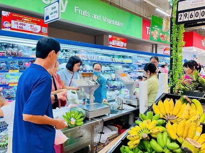Dịp Hè Siêu Thị Tuyển Gấp NV Trung Tuổi Phụ Bán Hàng Đi Làm Ngay