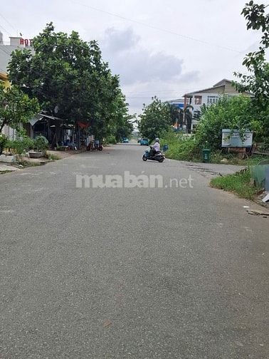 Bán đất đường 50 Phước Long B Quận 9 cũ giá 11,5 tỷ