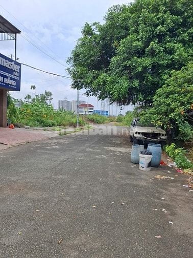 Bán đất đường 50 Phước Long B Quận 9 cũ giá 11,5 tỷ