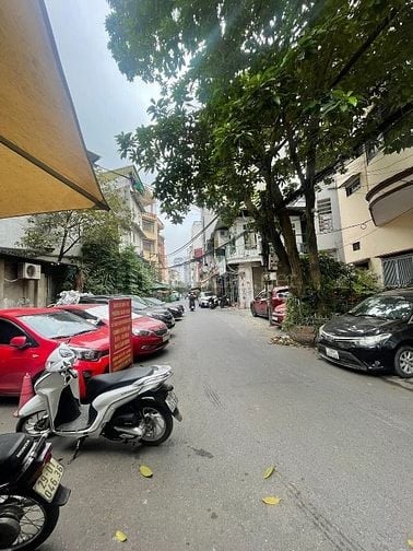 CHÍNH CHỦ CHO THUÊ MB 210m2 BÁCH KHOA HAI BÀ TRƯNG