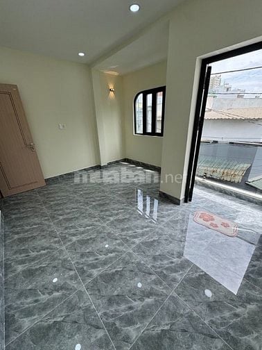 Nhà 3 Tầng Ngay Bà Hom mới toanh - Vào ở ngay - HXH 6m - Giá 5.75 Tỷ