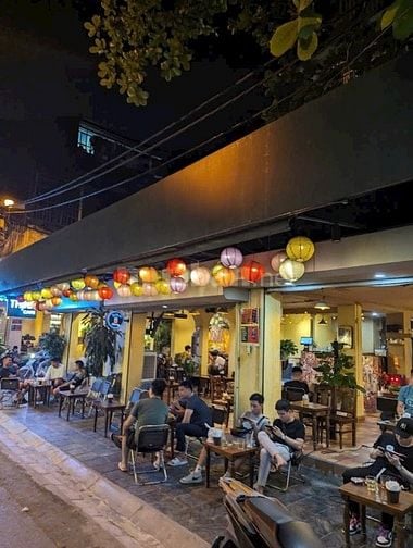 Sang nhượng lại quán cafe tại Tô Hiệu cực đông đúc dân văn phòng