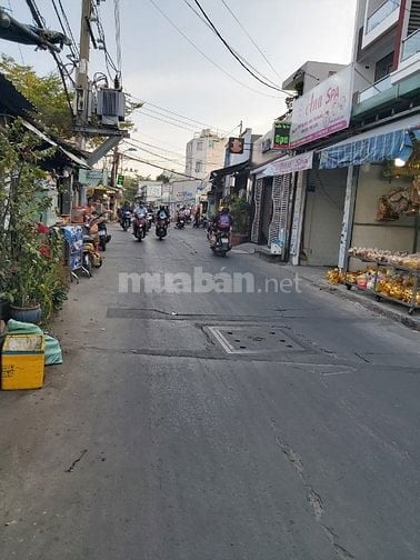 Bán nhà mặt đường số 6 Bình Trưng Đông Quận 2 cũ gần chợ (163m2) 23 tỷ