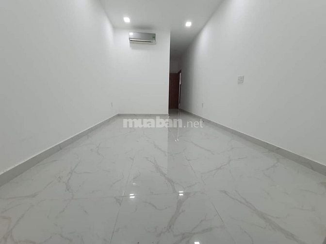Bán nhà mặt đường số 6 Bình Trưng Đông Quận 2 cũ gần chợ (163m2) 23 tỷ