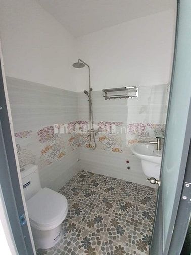 Bán nhà mặt đường số 6 Bình Trưng Đông Quận 2 cũ gần chợ (163m2) 23 tỷ