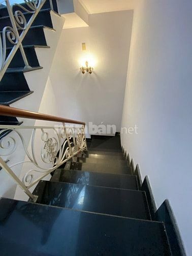 Biệt thự mặt tiền Hiếm 26 Hoa Huệ ngang 5m dài 8m 4 tầng nhỉnh 16 tỷ