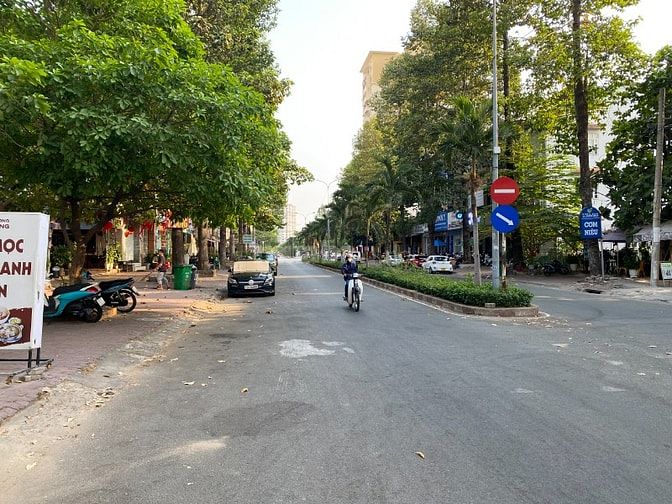 Bán nhà An Phú mặt đường Nguyễn Quý Đức gần chợ Đo Đạc (100m2) 32 tỷ