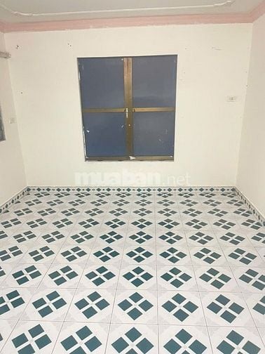Cho thuê căn hộ Tập Thể 411 nhà D3 tập thể Thành Công, phường Giảng Võ