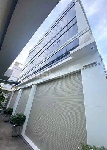 Bán nhà 2 mặt tiền Bến Vân Đồn, Quận 4. 213,8m² đất. giá 380 triệu/m²