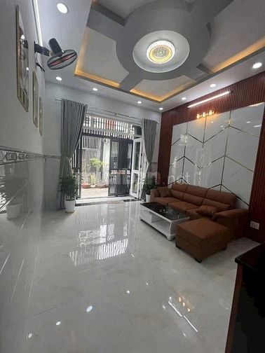 Bán nhà sổ hồng riêng Nguyễn Trọng Tuyển P8 Phú Nhuận 31,2m2 - 2tỷ350 